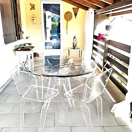 Maison Paisible A Avec Piscine Privee Et Vue Montagne *
